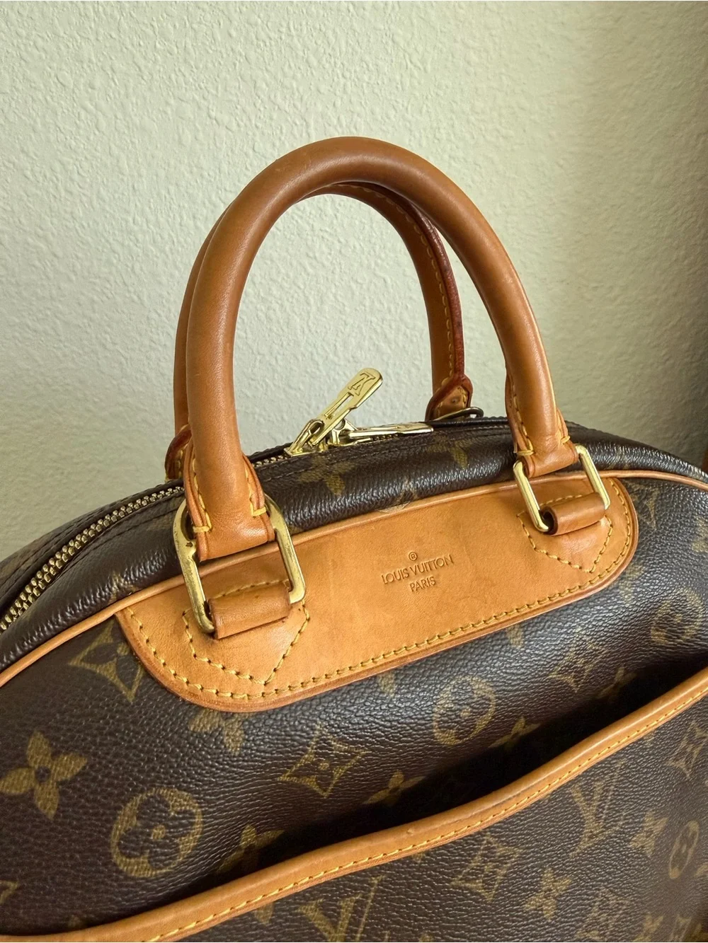 🌹Mini Louis Vuitton Trouville with Accessories